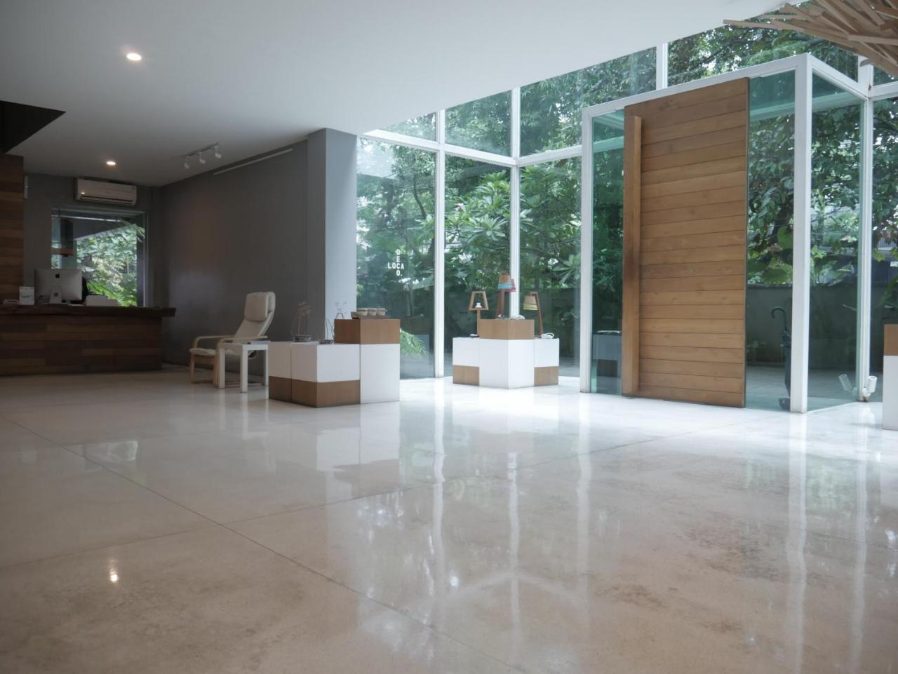 2510 Urbanliving Aparthotel Jakarta Exterior photo